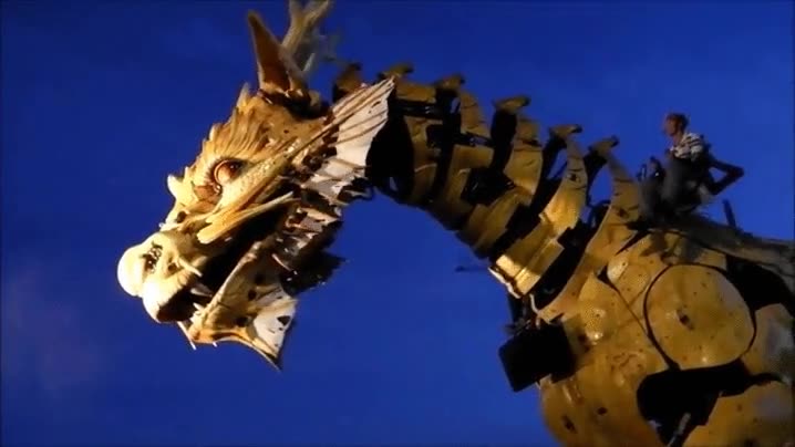 drag&oacute;n mec&aacute;nico,visto,nunca