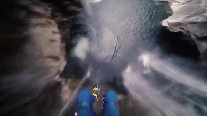 4 segundos,mini infarto,salto,agua,canguelo