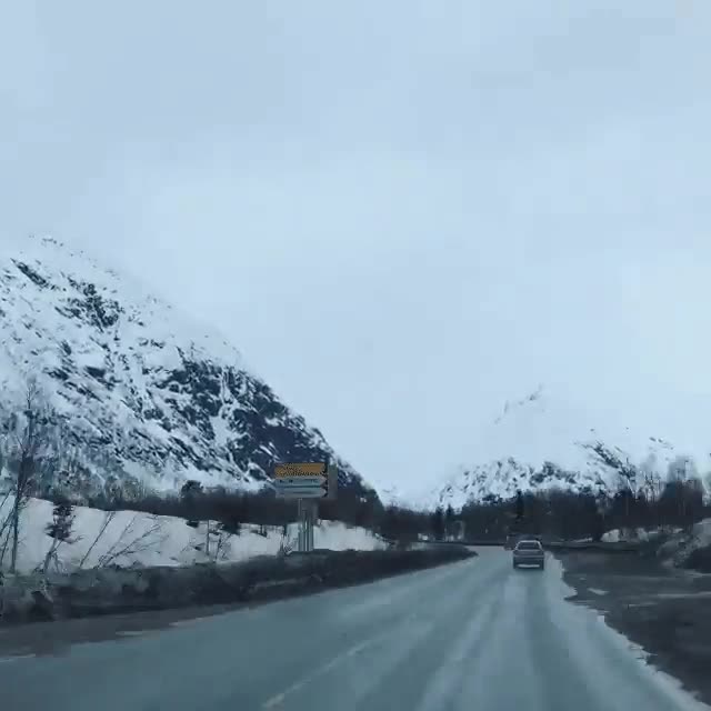 conducir,noruega,placer,sentidos,carretera,monta&ntilde;as nieve