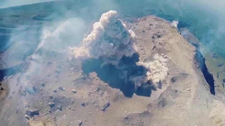 espectacular,erupción,volcán