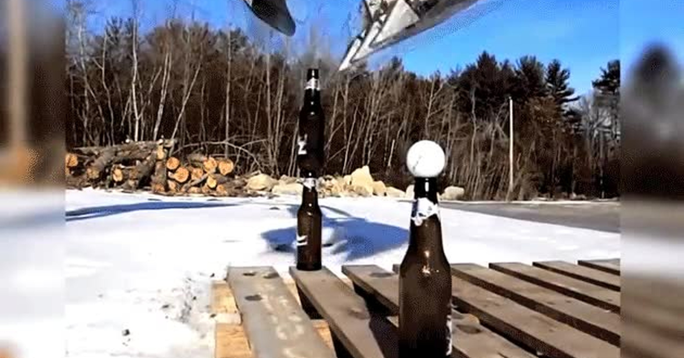 ¡Vaya GIF! / La precisión de esta excavadora es increíble