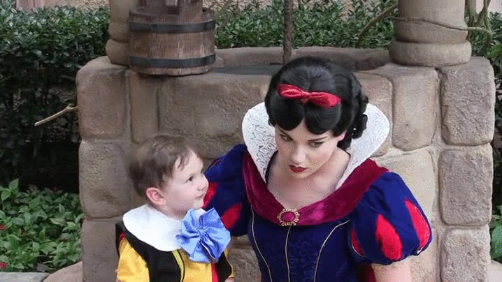 ni&ntilde;o,autismo,enamora,blancanieves