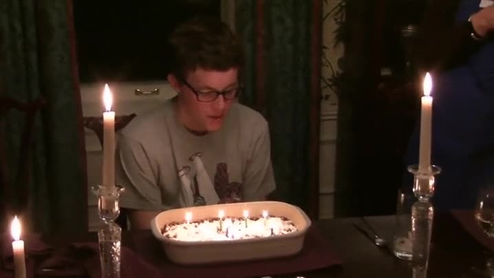 &uacute;ltimo,esperar,soplar,velas,pastel