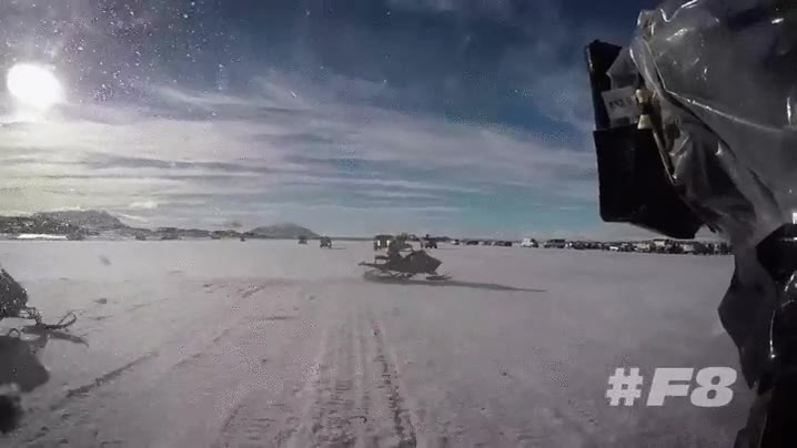 mad max,pel&iacute;cula,fan,icy road,saltos,explosiones