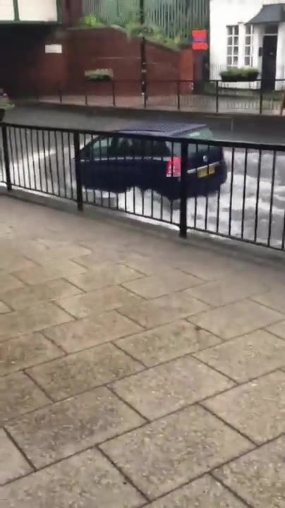 coche,inundaci&oacute;n,londres,agua