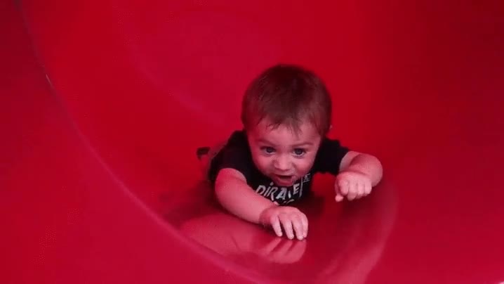 ni&ntilde;o,tobog&aacute;n,corred insensatos,gandalf