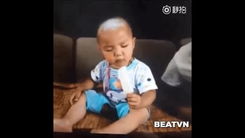 mirada,odio,ni&ntilde;o peque&ntilde;o