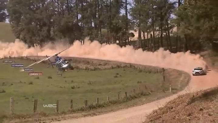 merito,coche,helicoptero,carrera