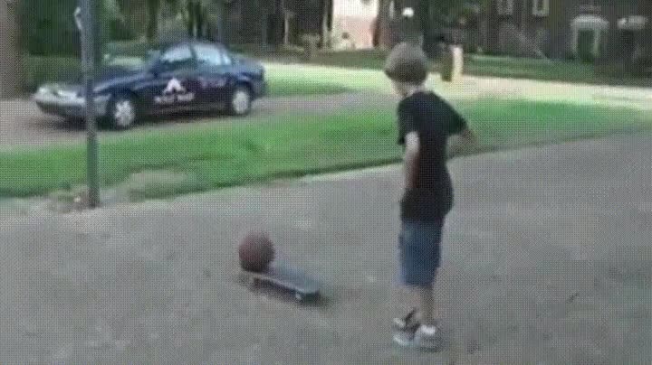 truco,salir,esperabas,monopat&iacute;n,pelota,basket