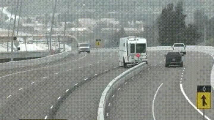 colocar,barreras,autopista,coches