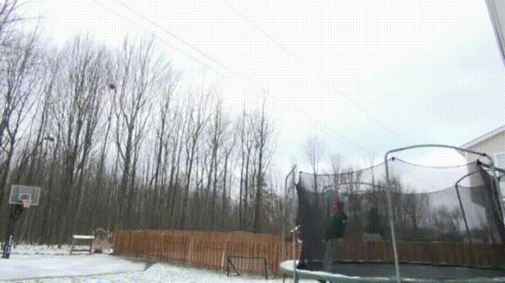 lanzamiento,basket,trampol&iacute;n,incre&iacute;ble