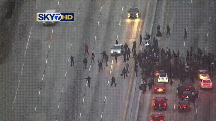 manifestante,cortar,carretera,protesta