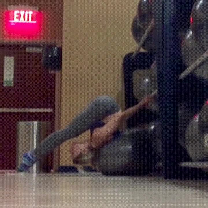 gimnasio,entrenar,pelotas,caer,fail