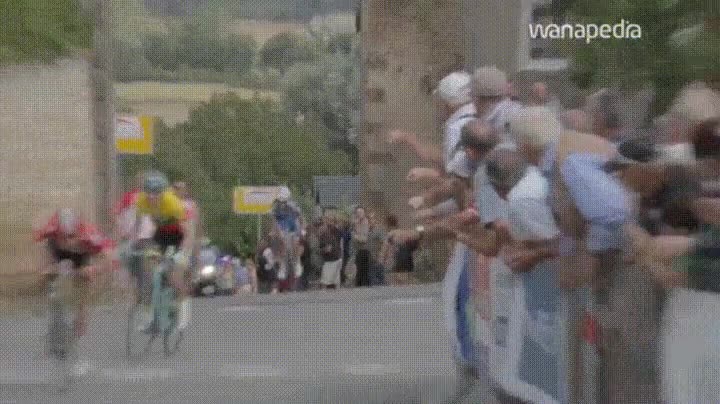 meta,ciclismo,celebrar,antes de hora,fail