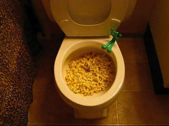 preguntar,taza,palomitas,se lo traga?