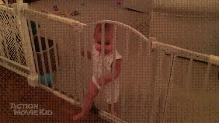 m&iacute;tica,escena,terminator,2,bebe,escapar,jaula,realidad