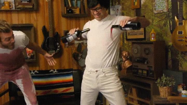 ropa,futuro,mancharse,vino