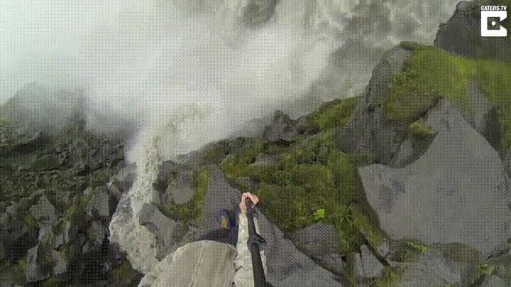 Enlace a Bonito lugar para hacer imprudencias con el palo selfie