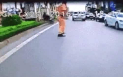 moto,patada,polic&iacute;a,vietnamita,atrapar,criminales