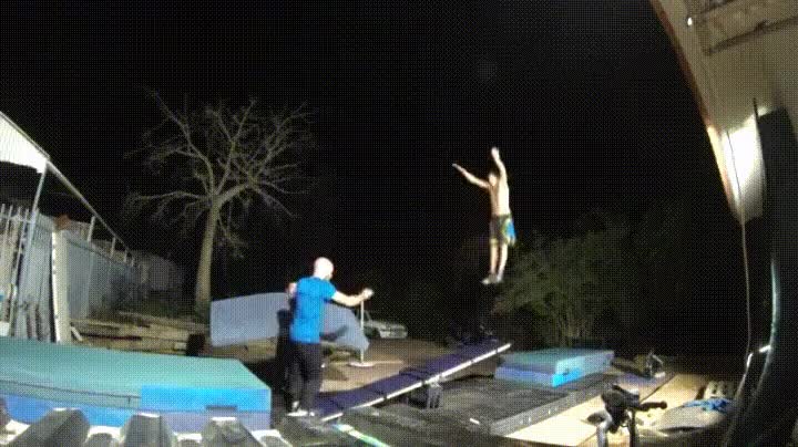 capaces,pasar,noche,piruetas