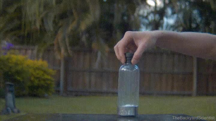 reto,botella,mercurio,dentro