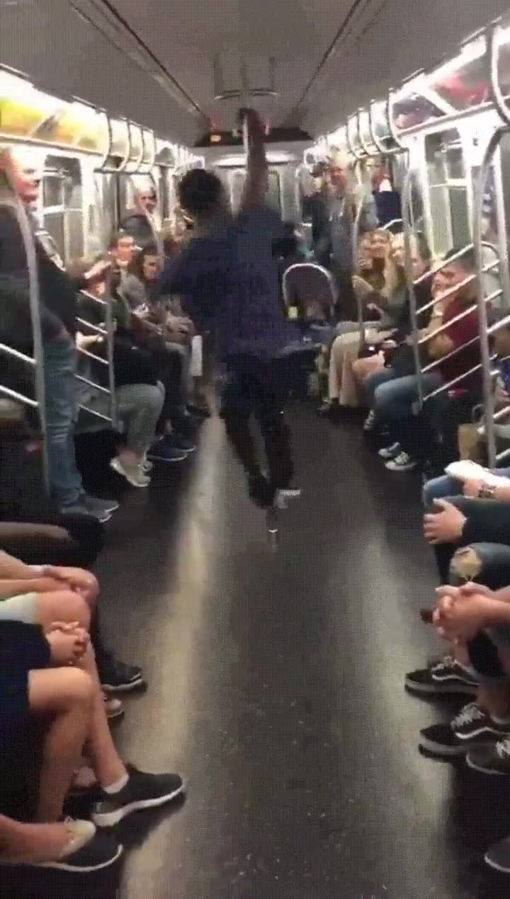 modalidad,baile,barra,metro