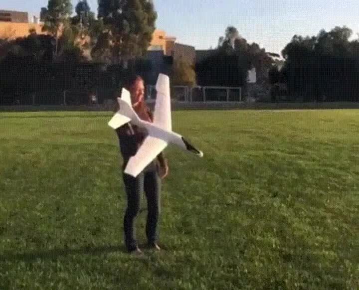 karma,siempre,golpear,forma,cruel