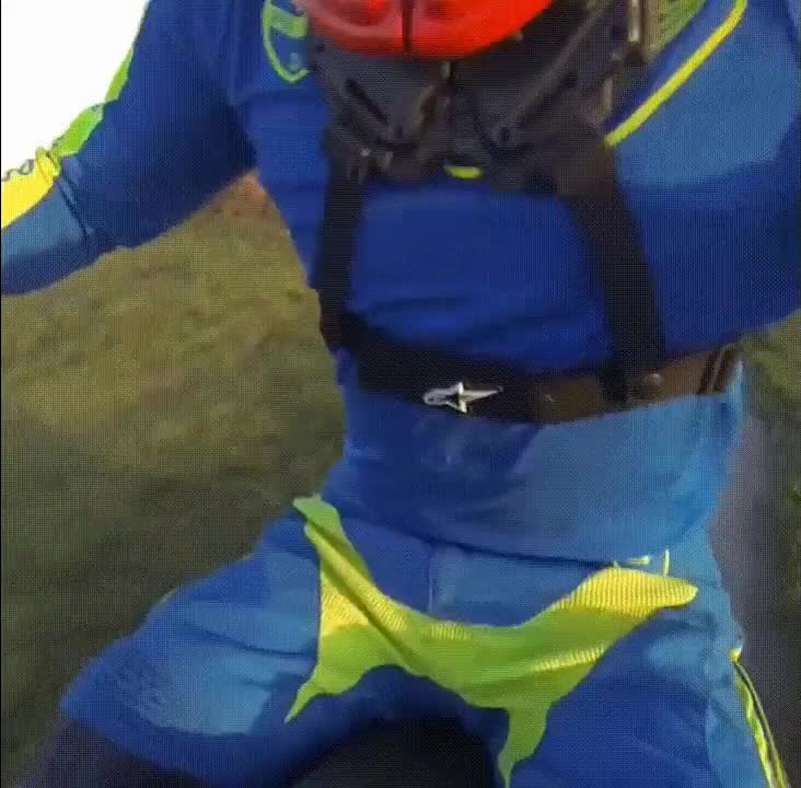 salto,moto,acrobático,final,feliz