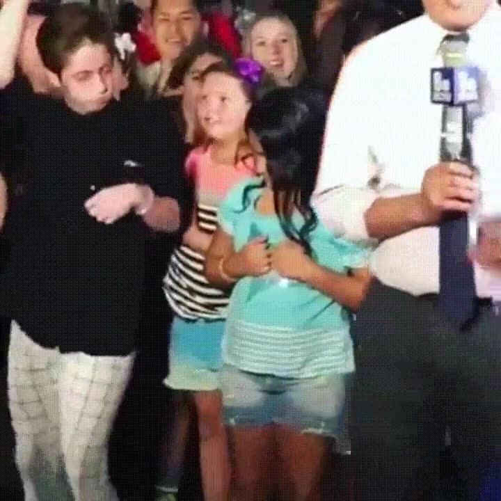 bailar,nadie,mirar,chico