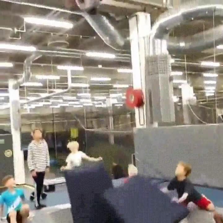 colegas,clase,ni&ntilde;os,colchoneta,maravilloso,reacci&oacute;n