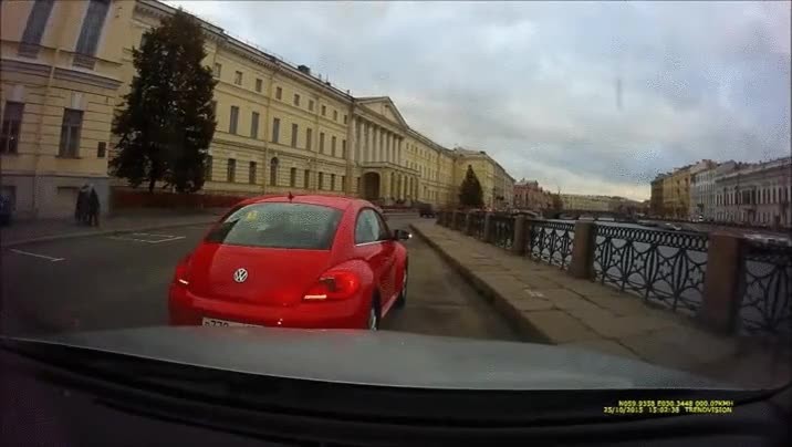 Volkswagen Golf,coche,maletero,palo,cristal
