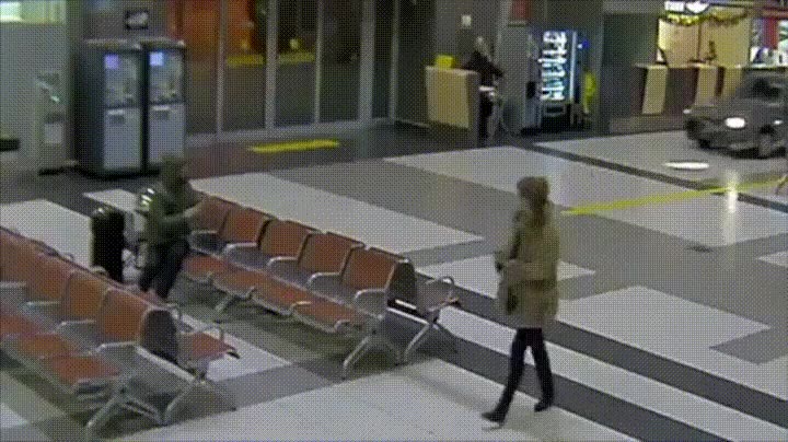 hasta los topes,rusia,entrar,coche,aeropuerto