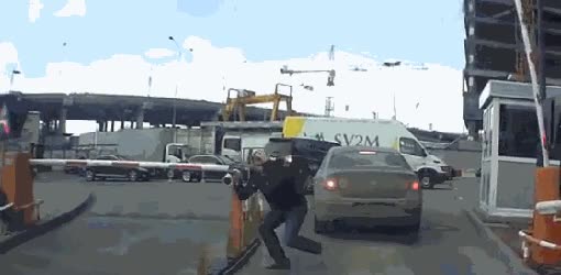 cuidado,barreras,coche,paso a nivel