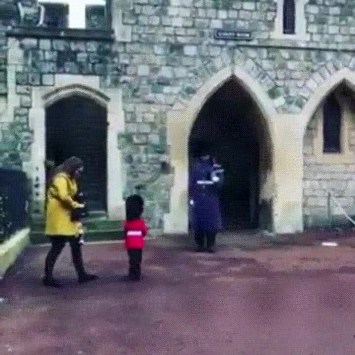 guardia,cumplir,sue&ntilde;o peque&ntilde;o