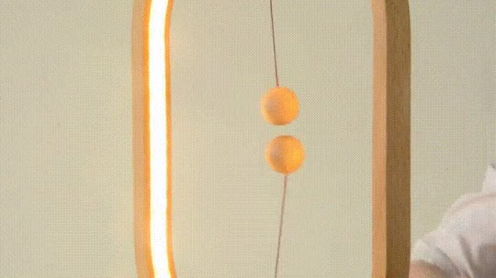 estudiar,distraccion,bolas,luz,cerca