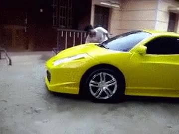 celoso,trabajar,comprar,truco,coche