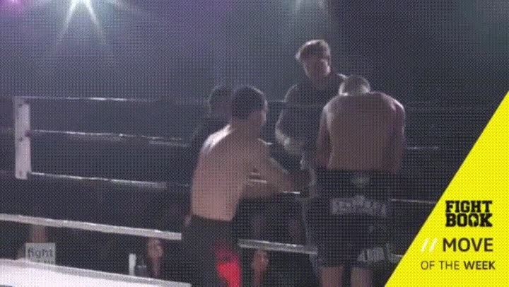 deportividad,ayudar,rival,colocar,hombro