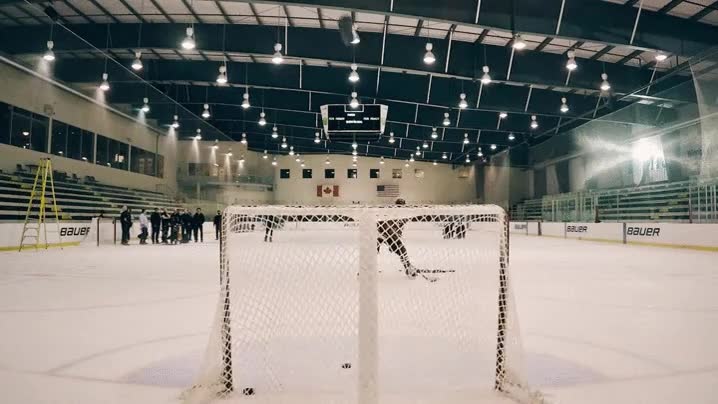placentero,hockey,botella,en el aire,dos tiros