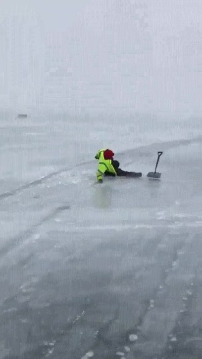 capit&aacute;n,papa,coche,deslizar,hielo,rescate,deportes