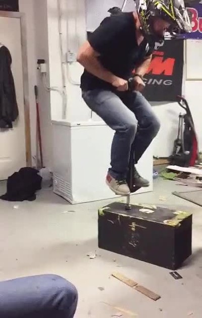 Enlace a Es IMPOSIBLE liarla más con un saltador