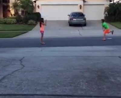 jugar,hermano,avión,fail