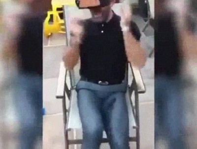 reacci&oacute;n,hombre,probar,realidad,virtual,magnifica