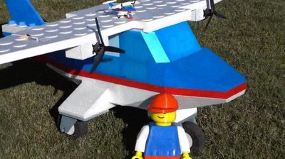 Enlace a Espectacular dron creado con piezas de LEGO