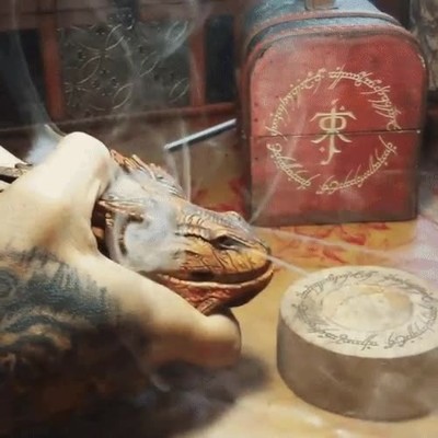 Enlace a La pipa que todos los fans de El Hobbit desearían tener,