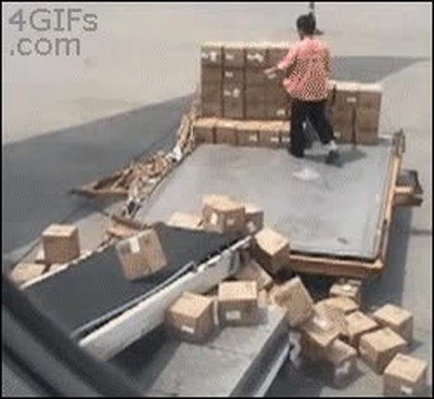 Enlace a Así te llega a casa la vajilla que has pedido por amazon