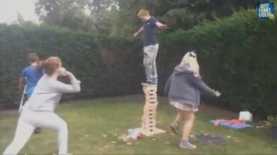 momento,pensar,buena,idea,jenga,salto