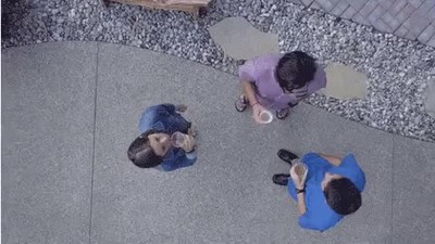 loca,reacci&oacute;n,personas,grabadas,dron