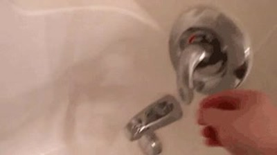 utilizar,ba&ntilde;o,ajeno,grifo