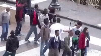 cuidado,hablar,telefono,calle