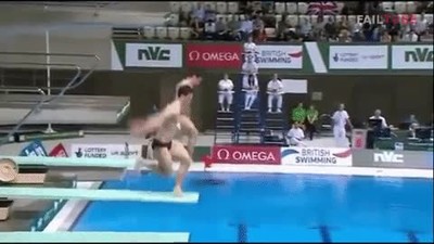 Enlace a Unos verdaderos genios de la natación sincronizada 